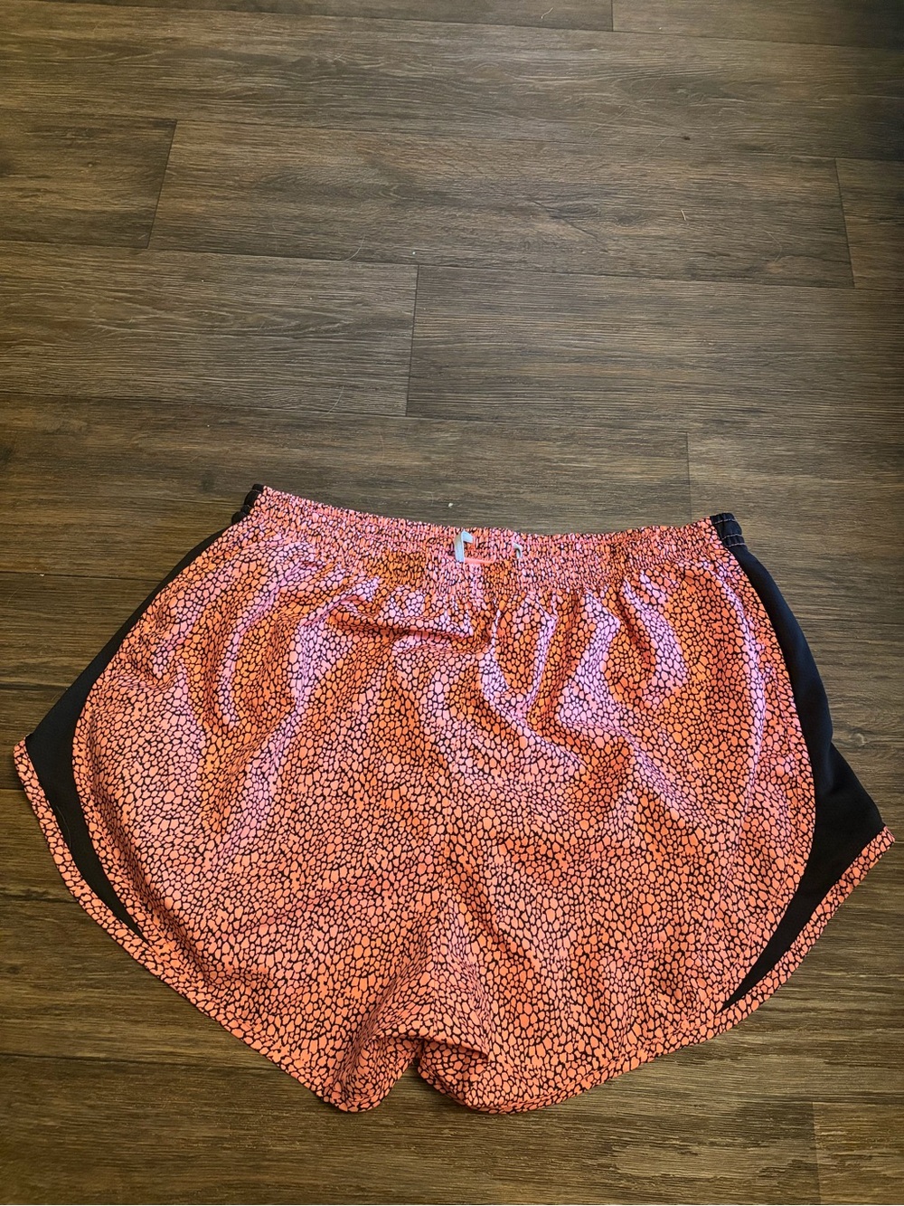 Nike Women’s Activewear Dri-Fit Lined Pink & Black Running Shorts Size Large - Picture 7 of 7